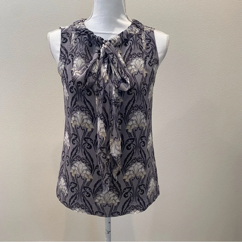 Tory Burch Print Silk Sleeveless Top  size 2 EUC